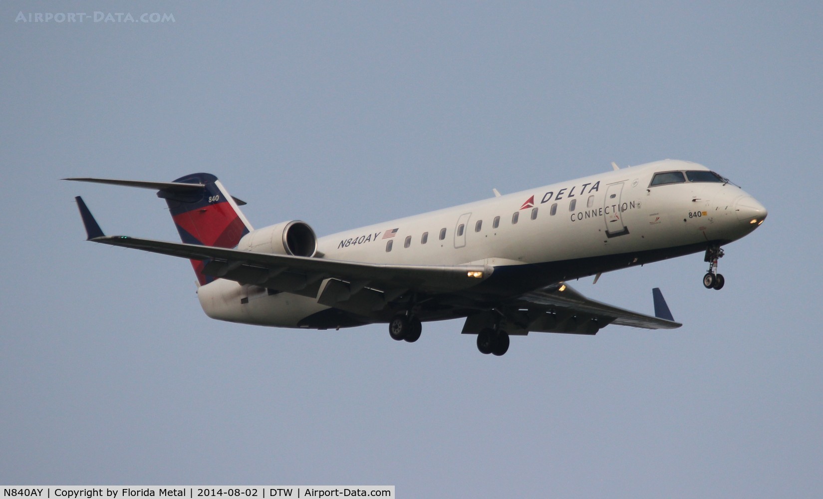 N840AY, 2005 Bombardier CRJ-200 (CL-600-2B19) C/N 8040, Delta Connection CRJ