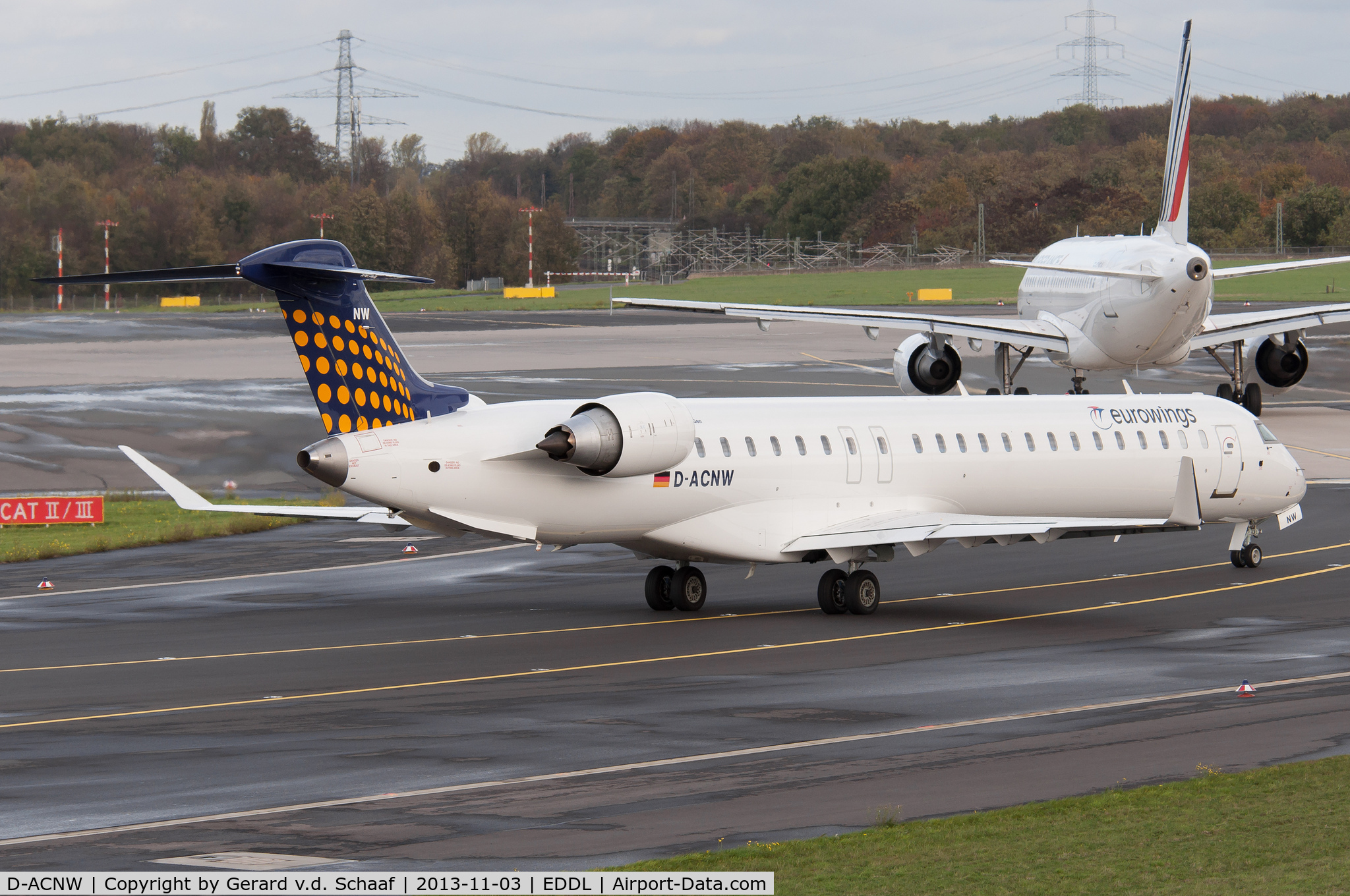 D-ACNW, 2011 Bombardier CRJ-900LR (CL-600-2D24) C/N 15269, Düsseldorf, November 2013