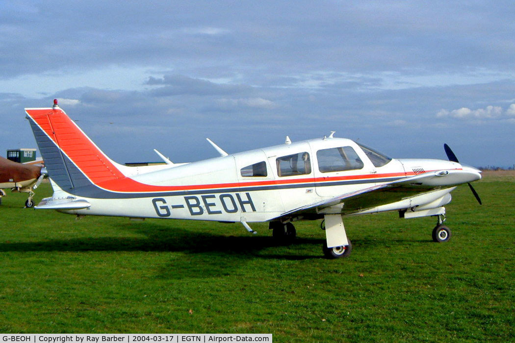 G-BEOH, 1977 Piper PA-28R-201T Cherokee Arrow III C/N 28R-7703038, Piper PA-28R-201T Turbo Cherokee Arrow III [28R-7703038]  Enstone~G 17/03/2004