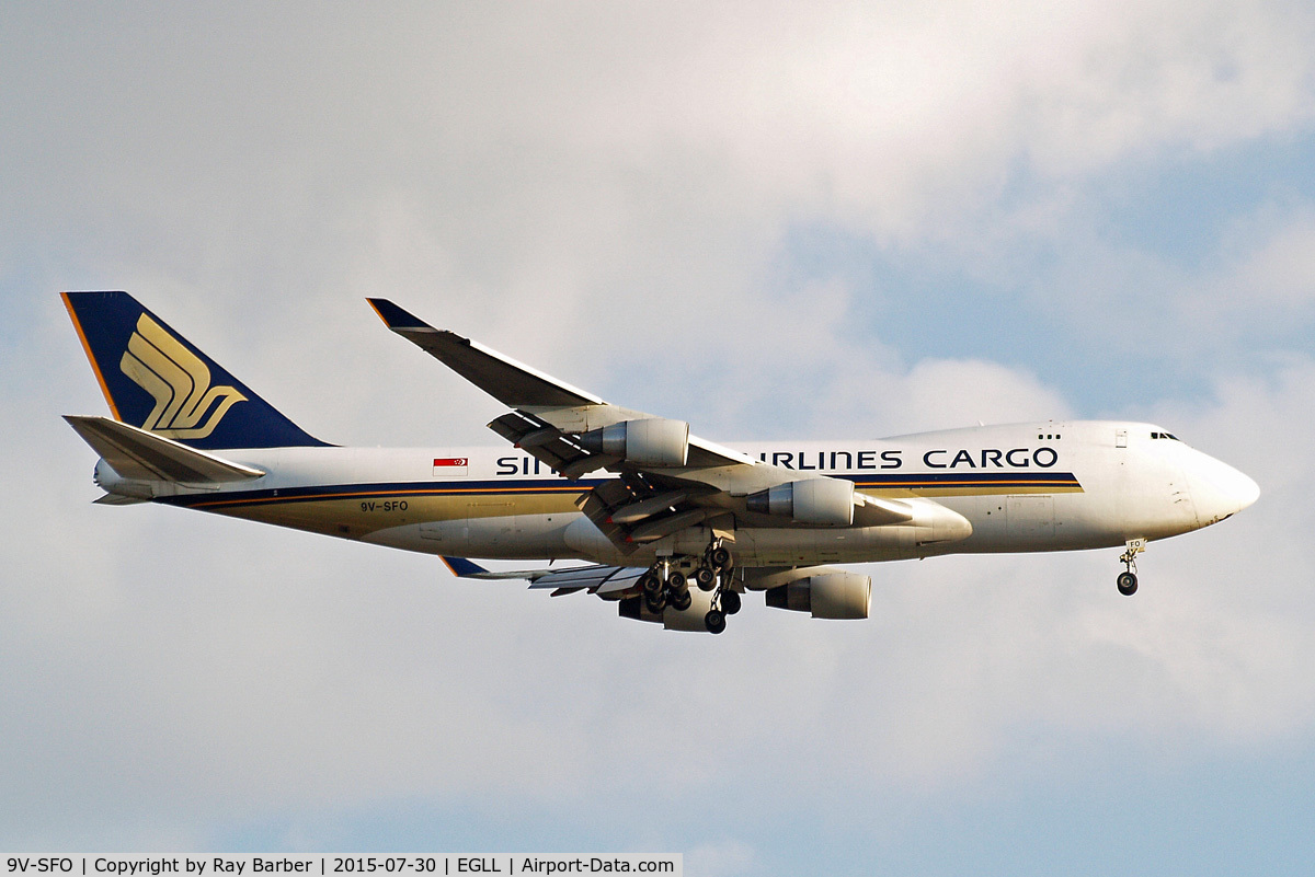 9V-SFO, 2004 Boeing 747-412F/SCD C/N 32900, Boeing 747-412F [32900] (Singapore Airlines Cargo) Home~G 30/07/2015. On approach 27L.