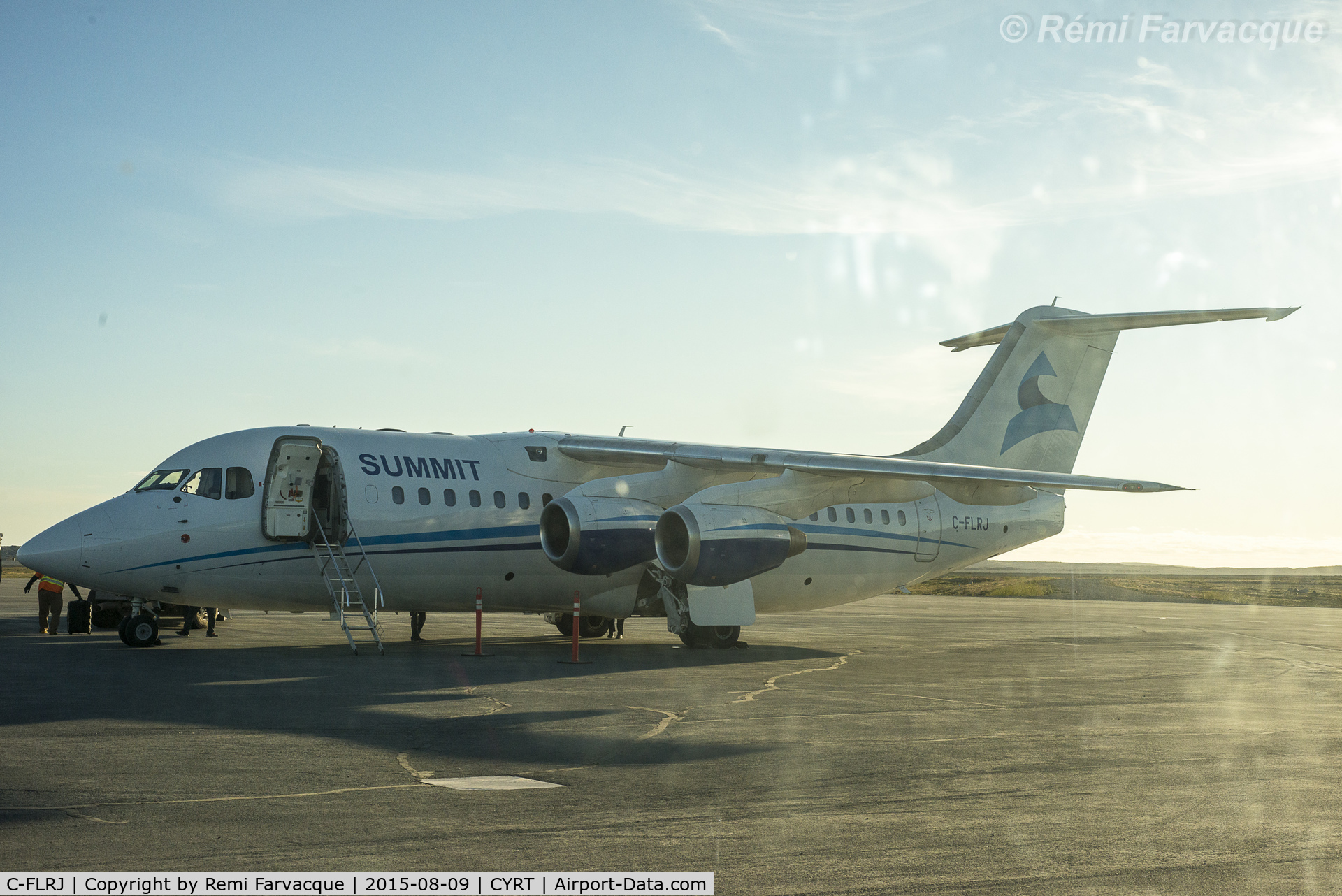 C-FLRJ, 1997 British Aerospace Avro RJ85 C/N 2302, About to board on the flight Rankin Inlet to Yellowknife, 1935h.