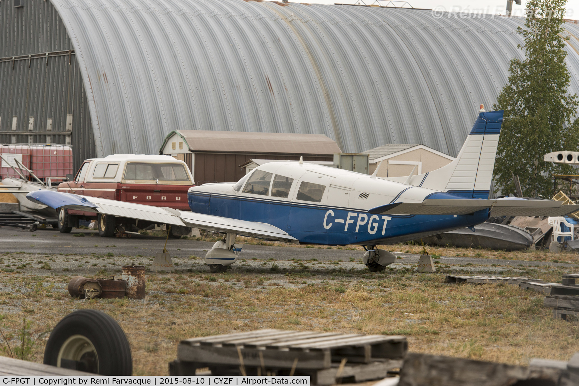 C-FPGT, 1973 Piper PA-32-300 Cherokee Six Cherokee Six C/N 32-7340140, In the wreckers section at the airport.