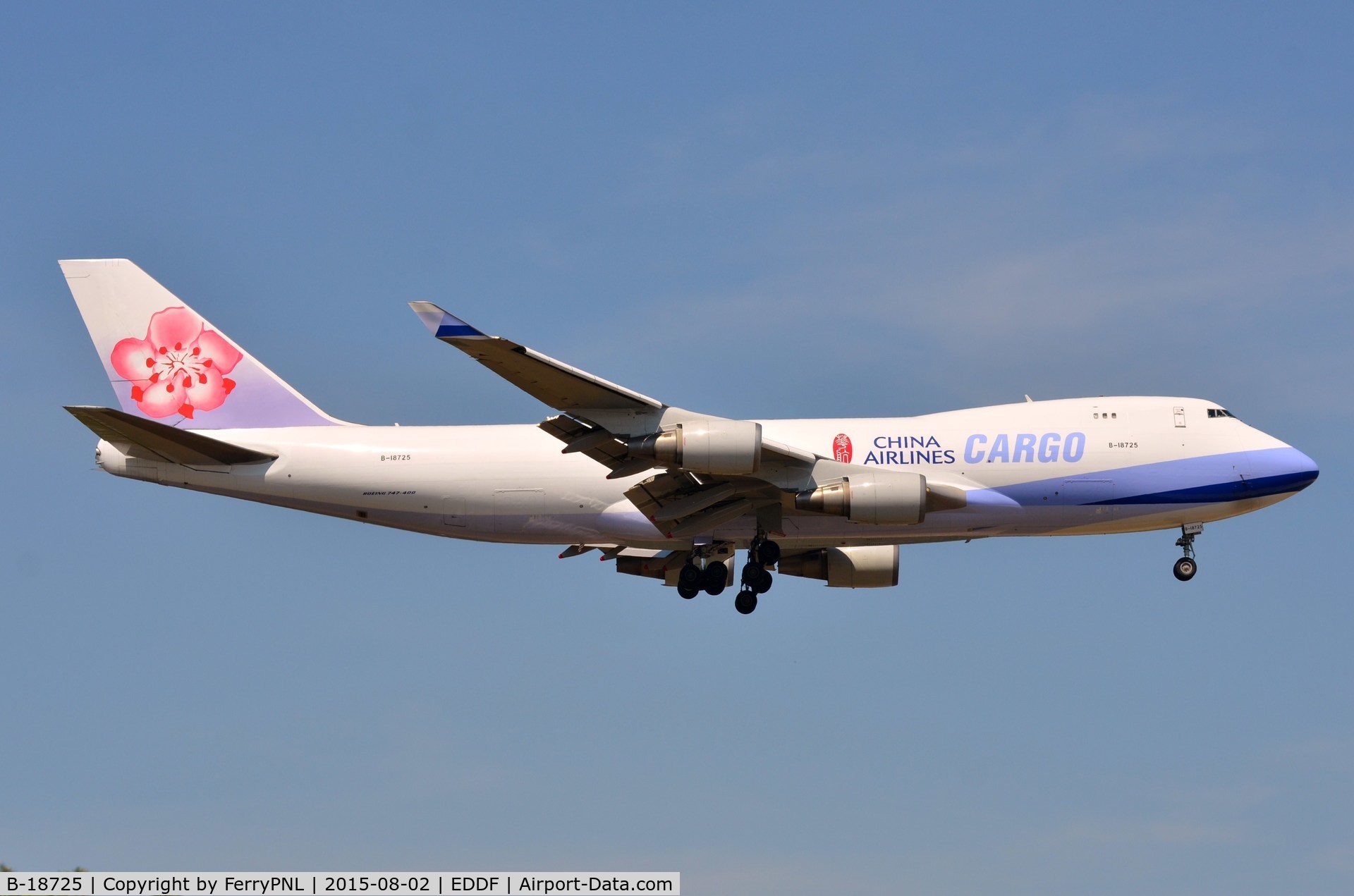 B-18725, 2007 Boeing 747-409F/SCD C/N 30771, China Airlines B744F arriving