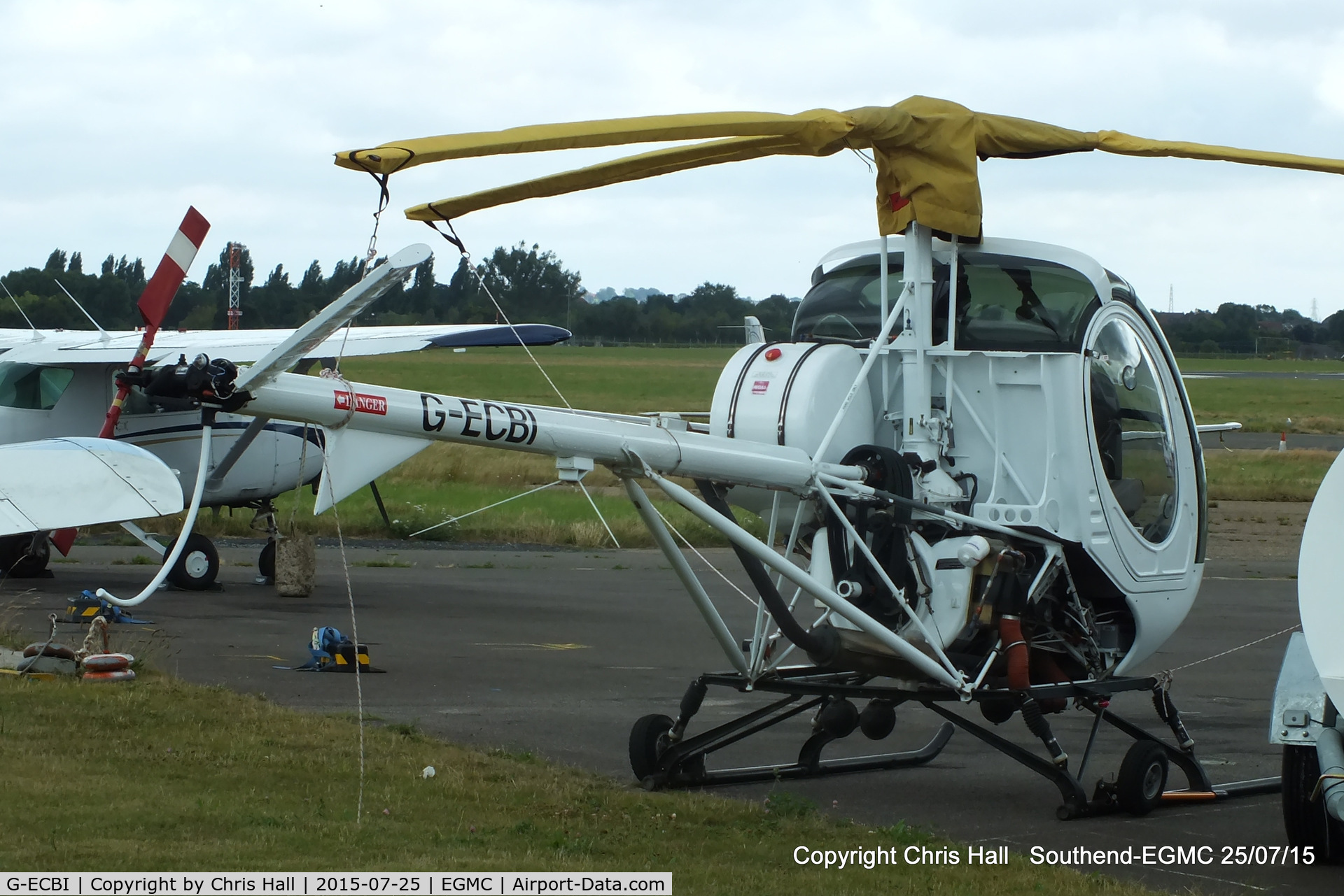 G-ECBI, 2007 Schweizer 269C-1 C/N 0282, at Southend