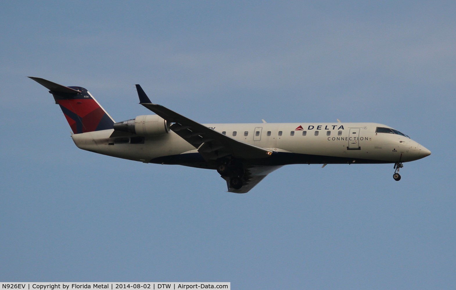N926EV, 2003 Bombardier CRJ-200ER (CL-600-2B19) C/N 7843, Delta Connection