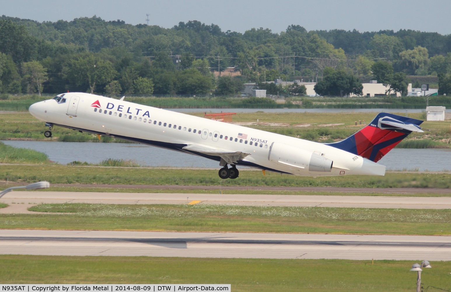 N935AT, 2000 Boeing 717-200 C/N 55069, Delta