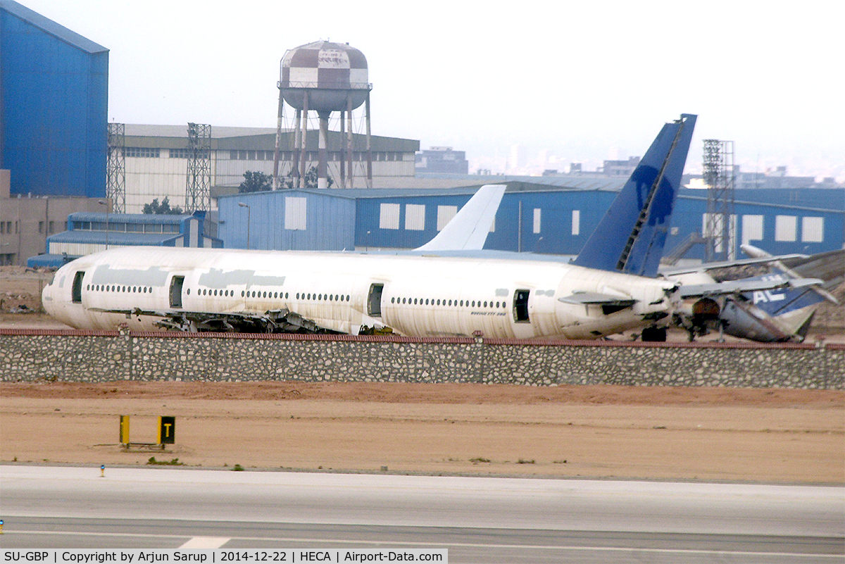 SU-GBP, 1997 Boeing 777-266/ER C/N 28423, Derelict 'Nefertiti' at Cairo.
