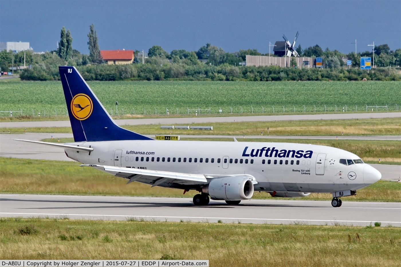 D-ABIU, 1991 Boeing 737-530 C/N 24944, Afternoon shuttle from FRA....