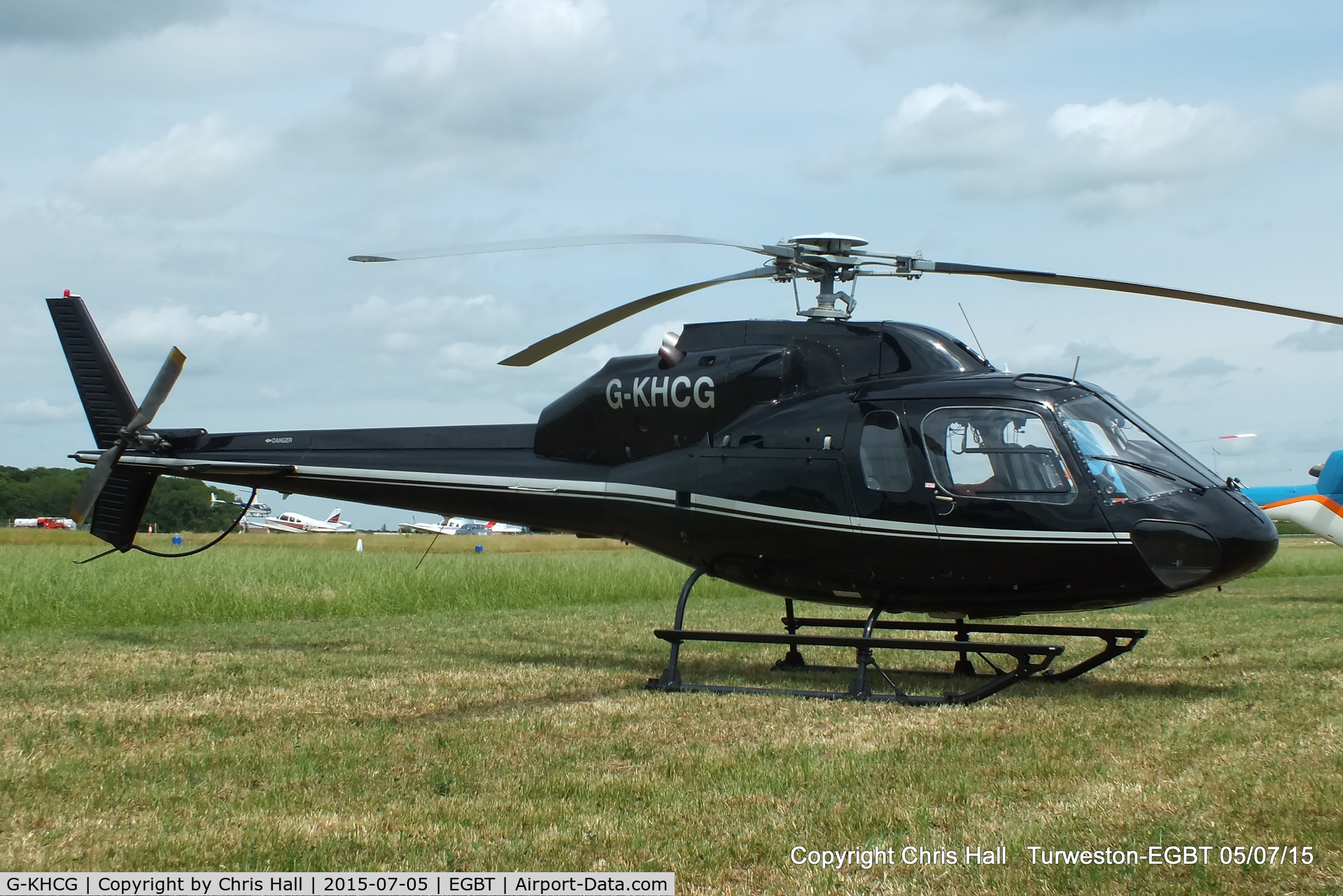 G-KHCG, 1982 Aerospatiale AS-355F-2 Ecureuil 2 C/N 5193, ferrying race fans to the British F1 Grand Prix at Silverstone