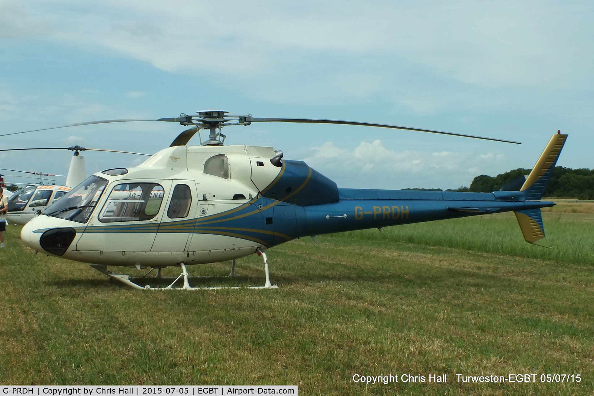 G-PRDH, 1987 Aerospatiale AS-355F-2 Ecureuil 2 C/N 5367, ferrying race fans to the British F1 Grand Prix at Silverstone