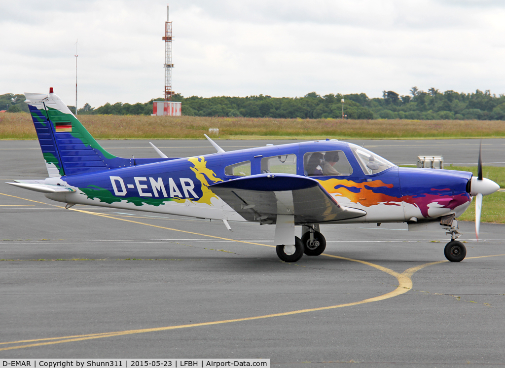 D-EMAR, 1976 Piper PA-28R-200 Cherokee Arrow II C/N 28R-7635372, Taxiing for departure with very nice c/s...