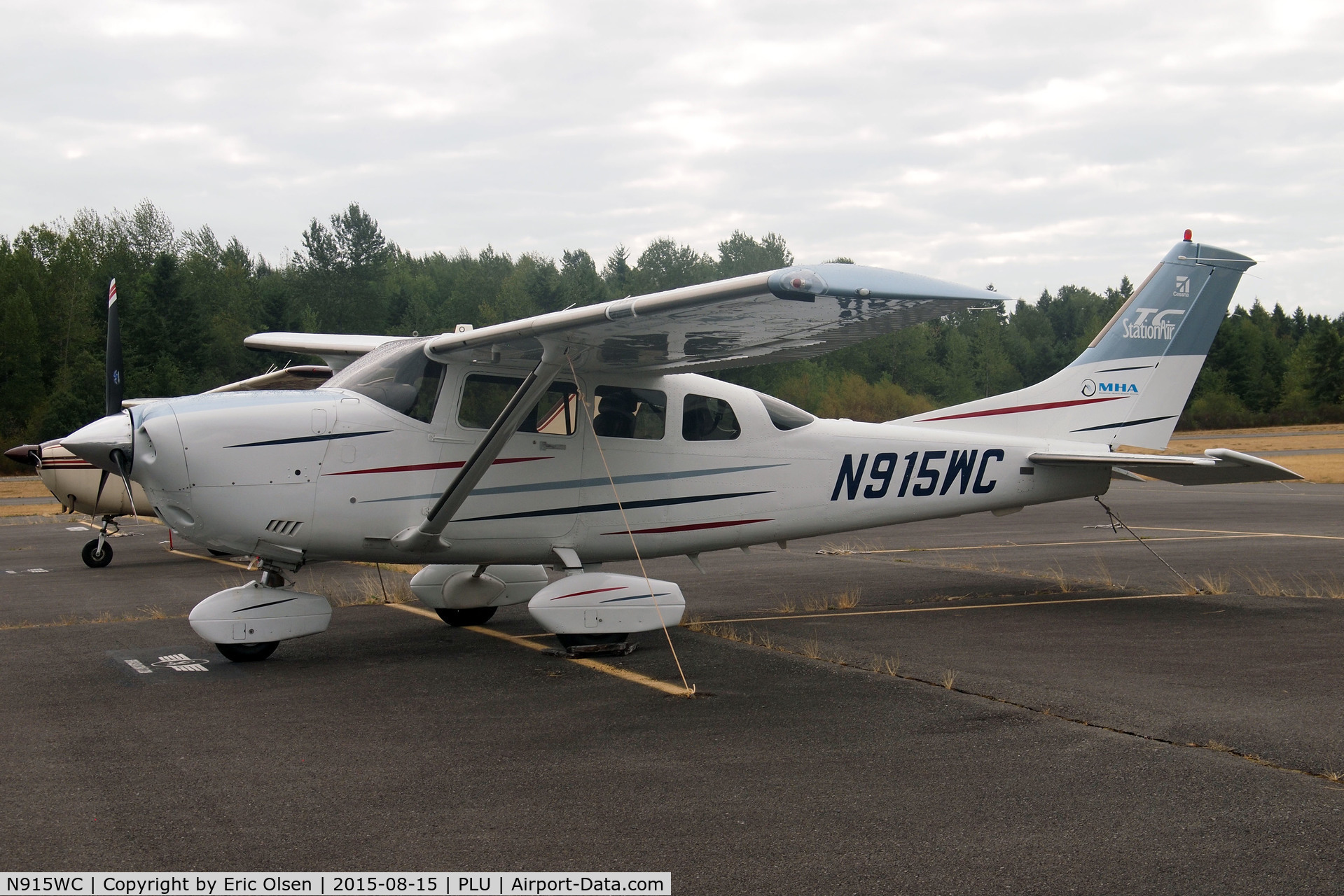 N915WC, 2003 Cessna T206H Turbo Stationair C/N T20608412, Cessna 206 at Thun Field.