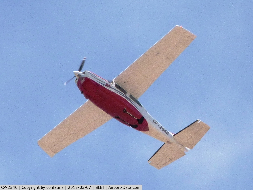 CP-2540, Cessna 210 C/N 210-61080, Flying over Santa Cruz de la Sierra