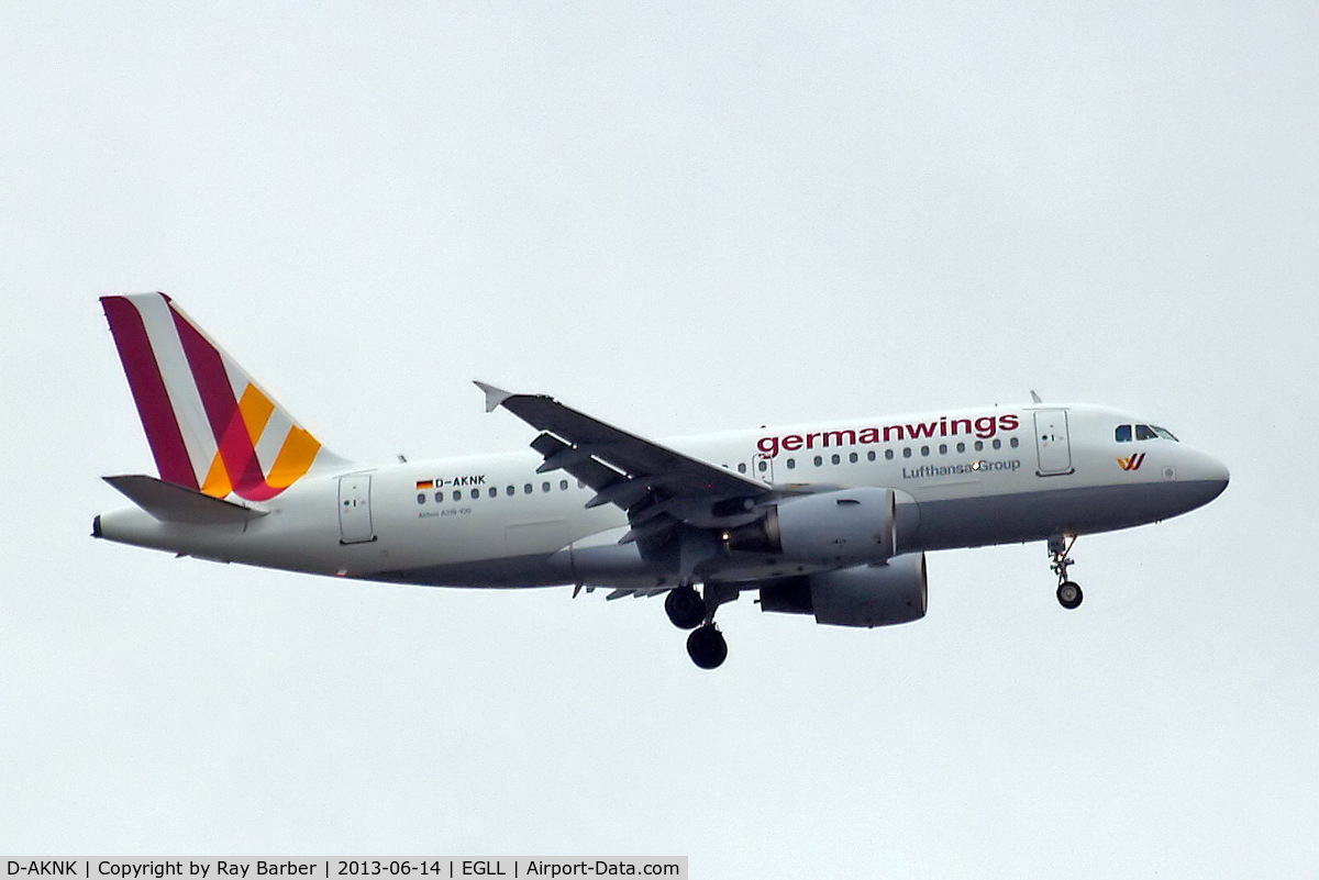 D-AKNK, 1999 Airbus A319-112 C/N 1077, Airbus A319-112 [1077] (Germanwings) Home~G 14/06/2013. On approach 27L.