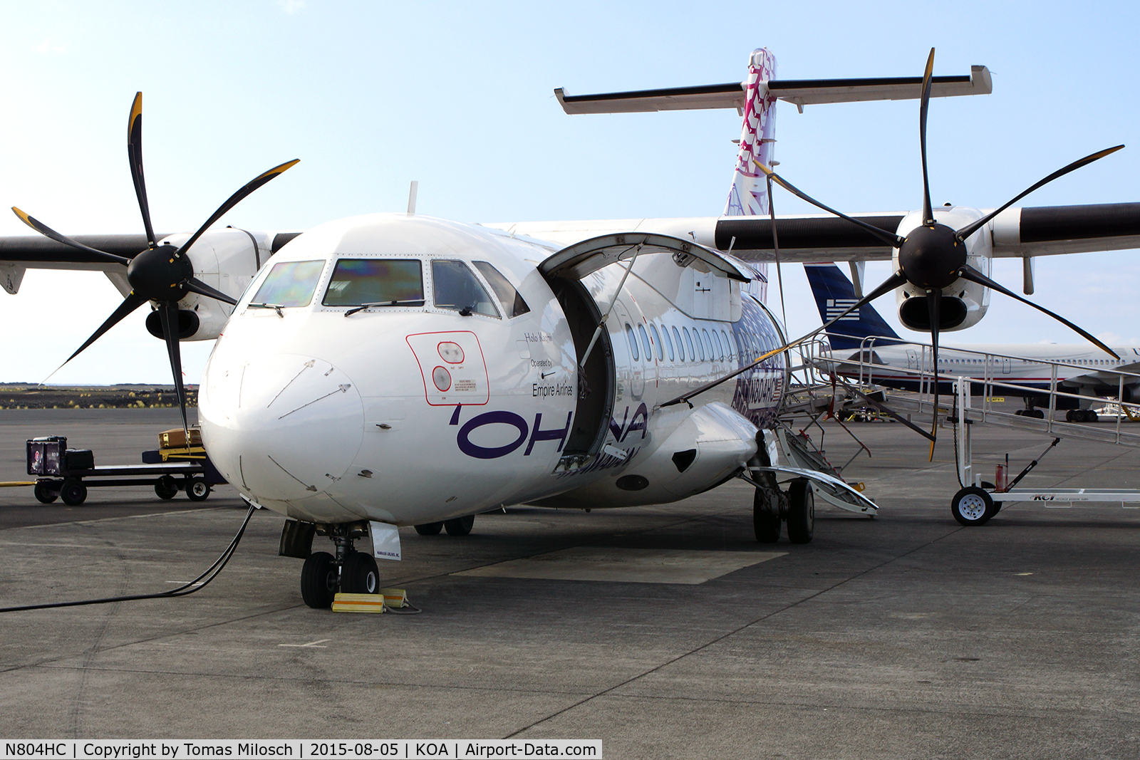 N804HC, 2004 ATR 42-500 C/N 623, 