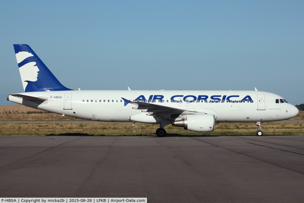F-HBSA, 2009 Airbus A320-216 C/N 3882, Taxiing