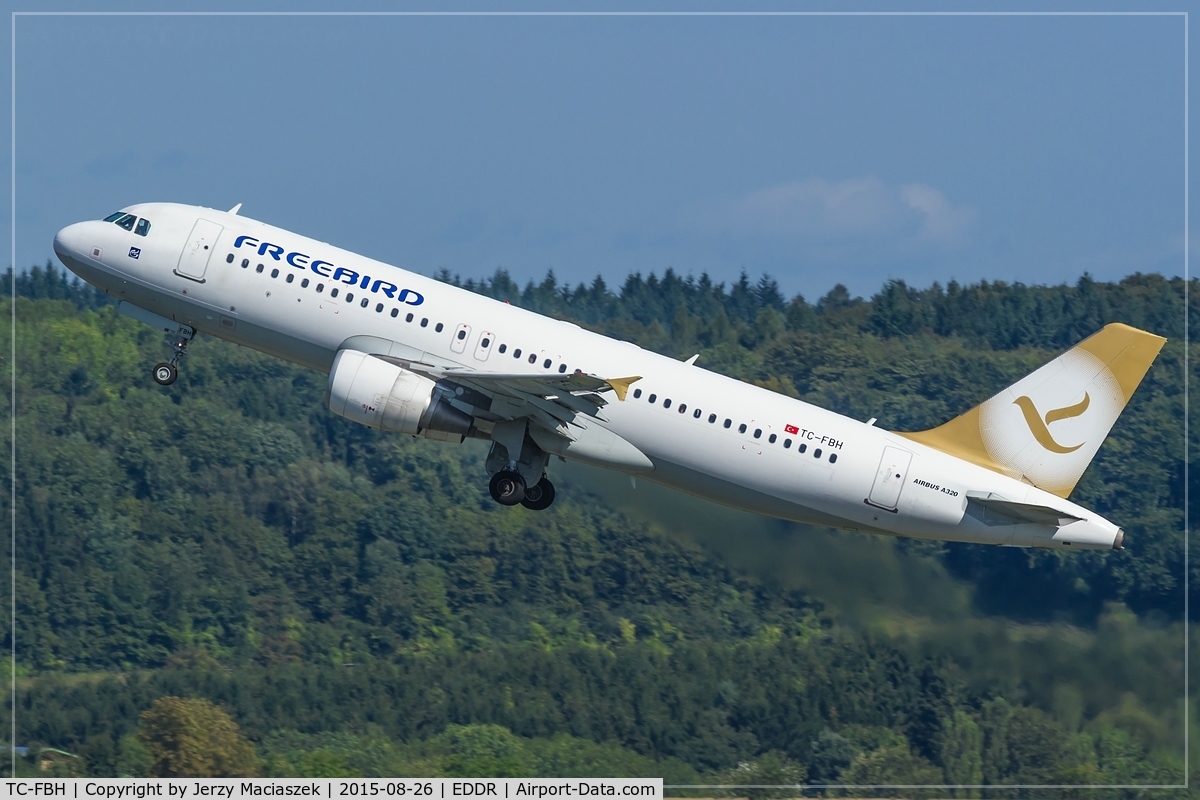 TC-FBH, 2010 Airbus A320-214 C/N 4207, TC-FBH (Gold), 2010 Airbus A320-214