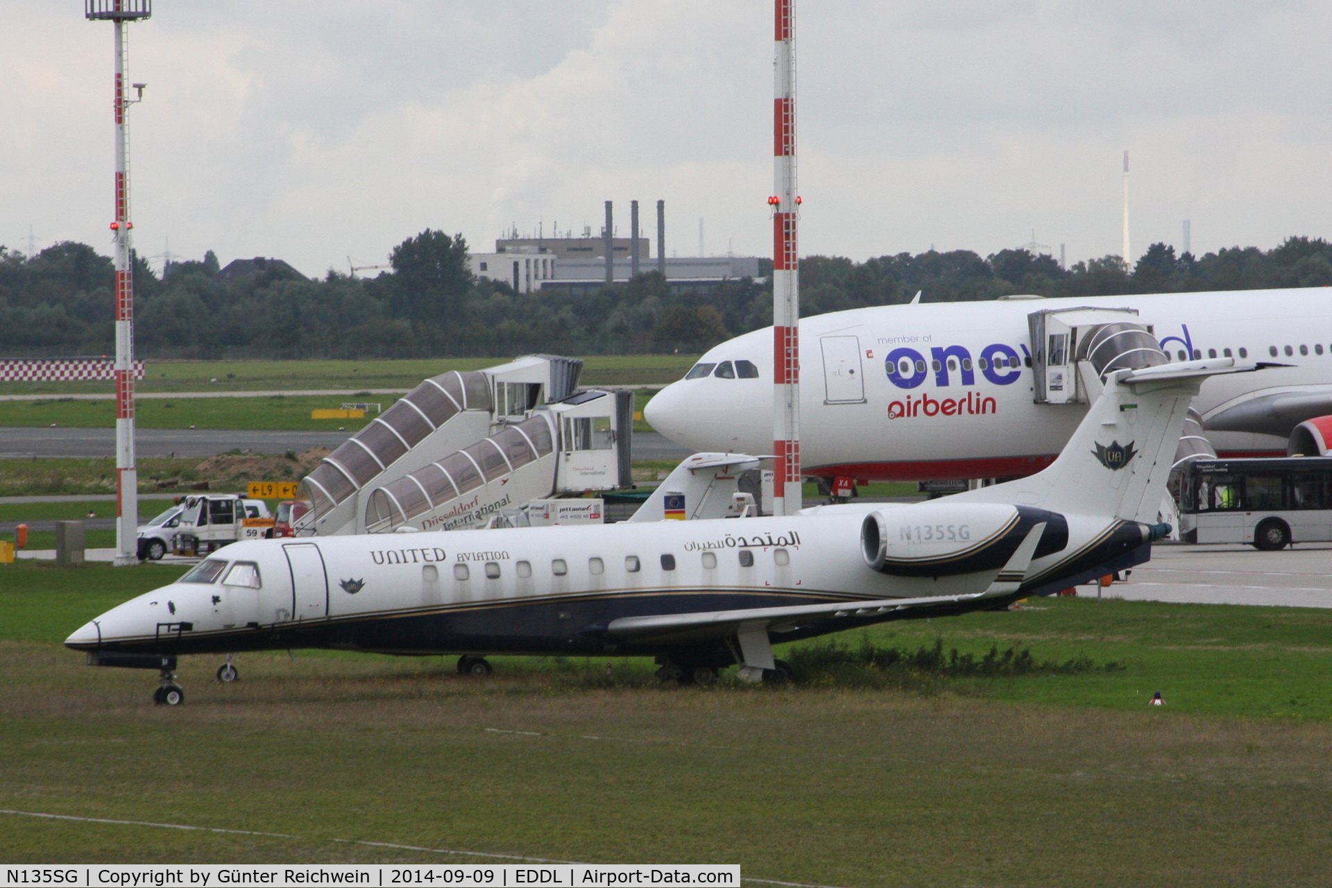 N135SG, 2003 Embraer EMB-135BJ Legacy C/N 145706, Parked at GAT