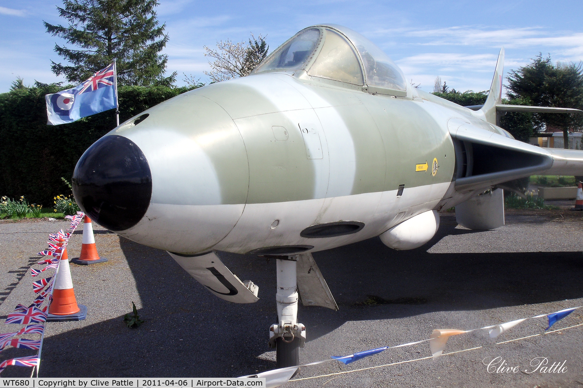 WT680, 1954 Hawker Hunter F.1 C/N 41H-665497, Preserved in a public car park at the Anglia Cafe, Fleet Hargate, Lincolnshire.