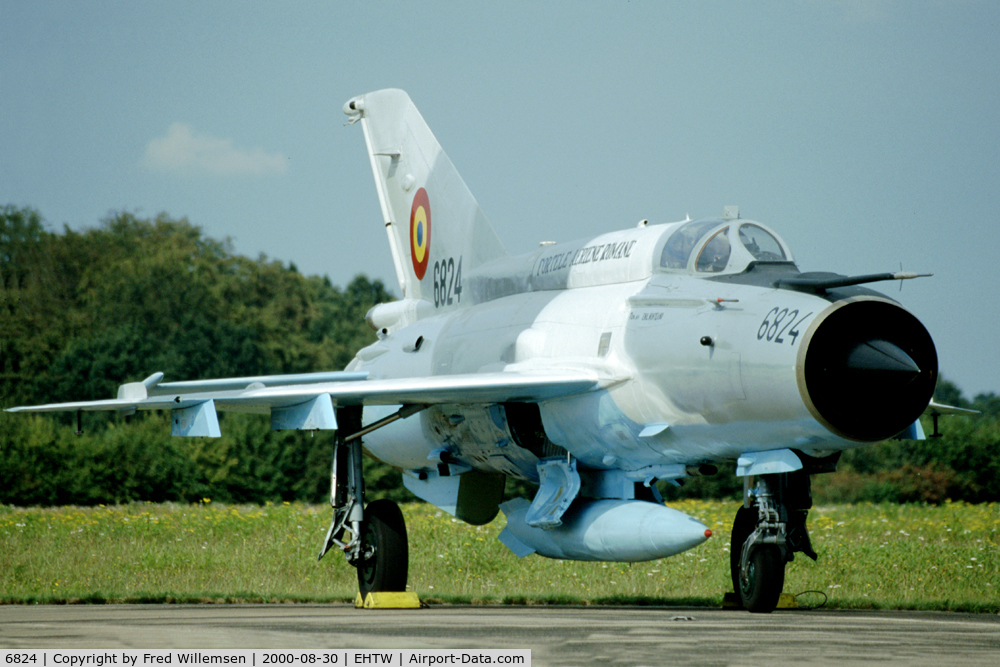 6824, Mikoyan-Gurevich MiG-21MF-75 Lancer C C/N 96006824/0524, 