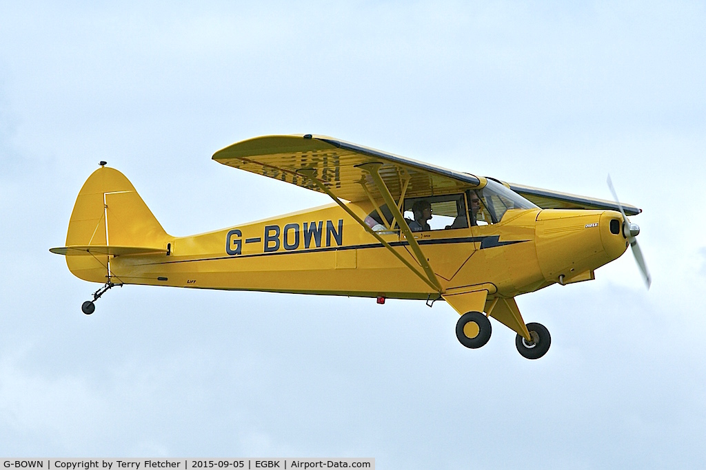 G-BOWN, 1947 Piper PA-12 Super Cruiser C/N 12-1912, At 2015 LAA Rally at Sywell
