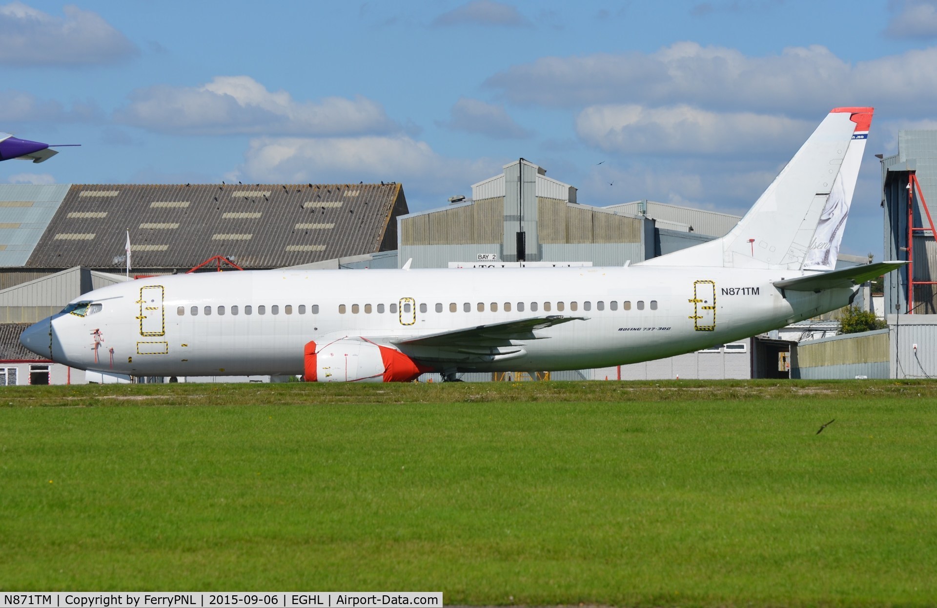N871TM, 1997 Boeing 737-36N C/N 28671, Ex Norwegian LN-KKL B733 stored in Lasham.