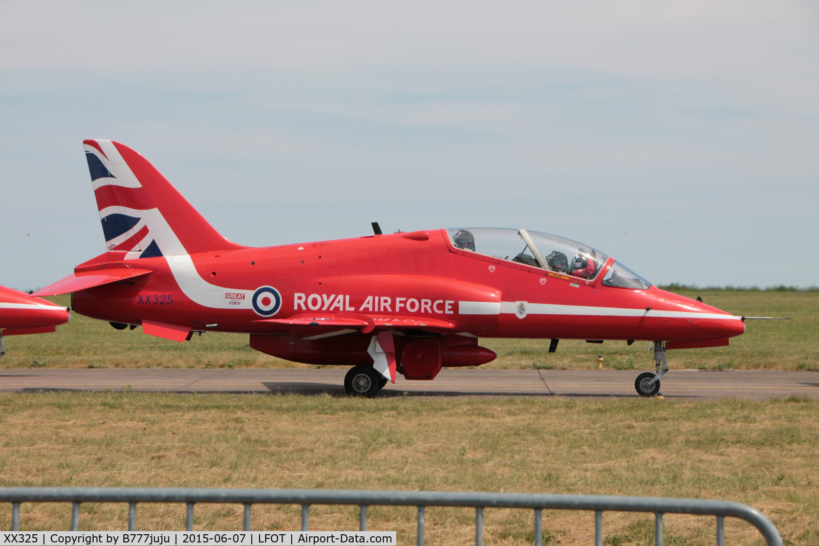 XX325, 1980 Hawker Siddeley Hawk T.1 C/N 169/312150, at Tours