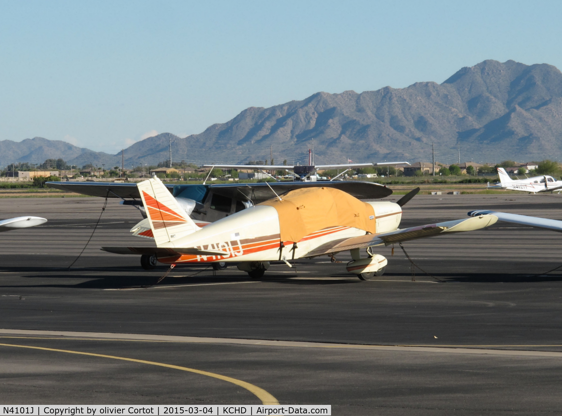N4101J, 1966 Piper PA-28-140 C/N 28-22413, under the sun of Arizona