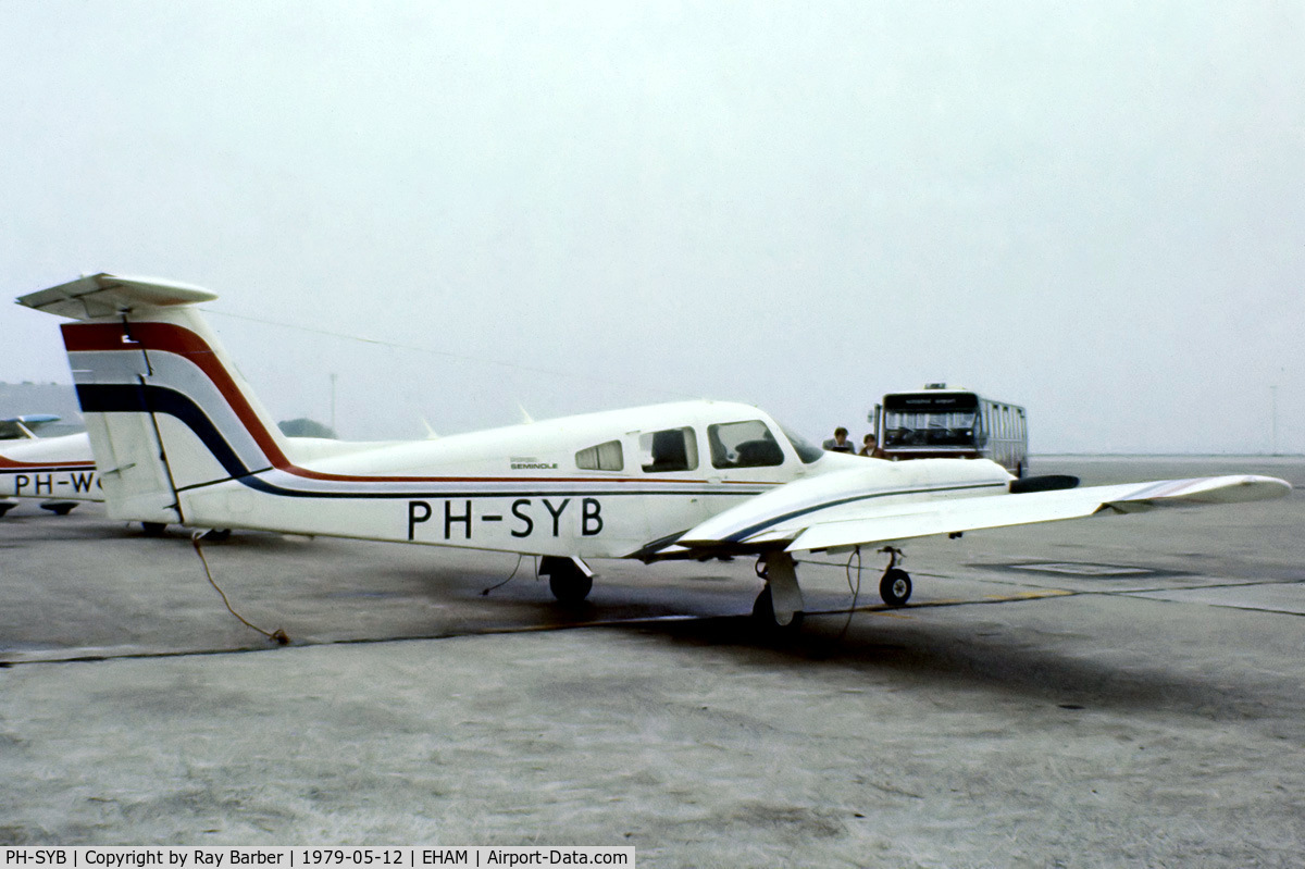 PH-SYB, 1979 Piper PA-44-180 Seminole C/N 44-7995084, Piper PA-44-180 Seminole [44-7995084] Amsterdam-Schiphol~PH 12/05/1979. From a slide.