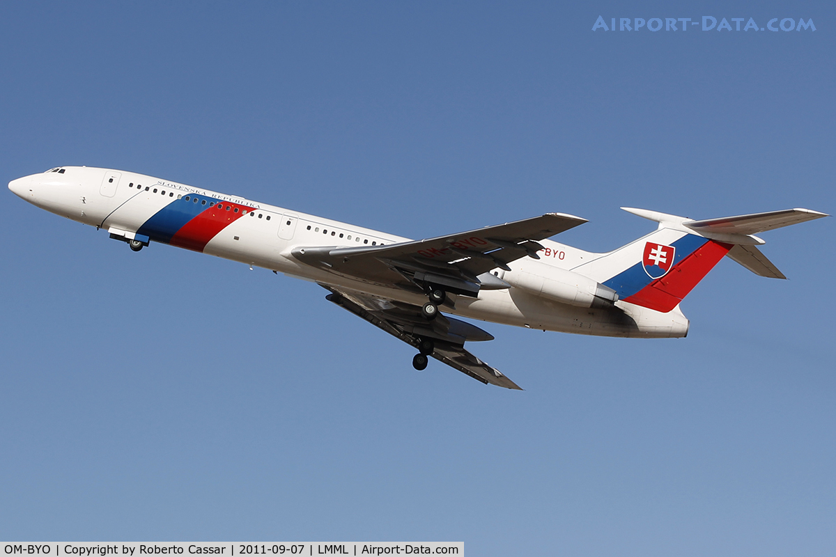 OM-BYO, 1989 Tupolev Tu-154M C/N 89A803, RUnway 13