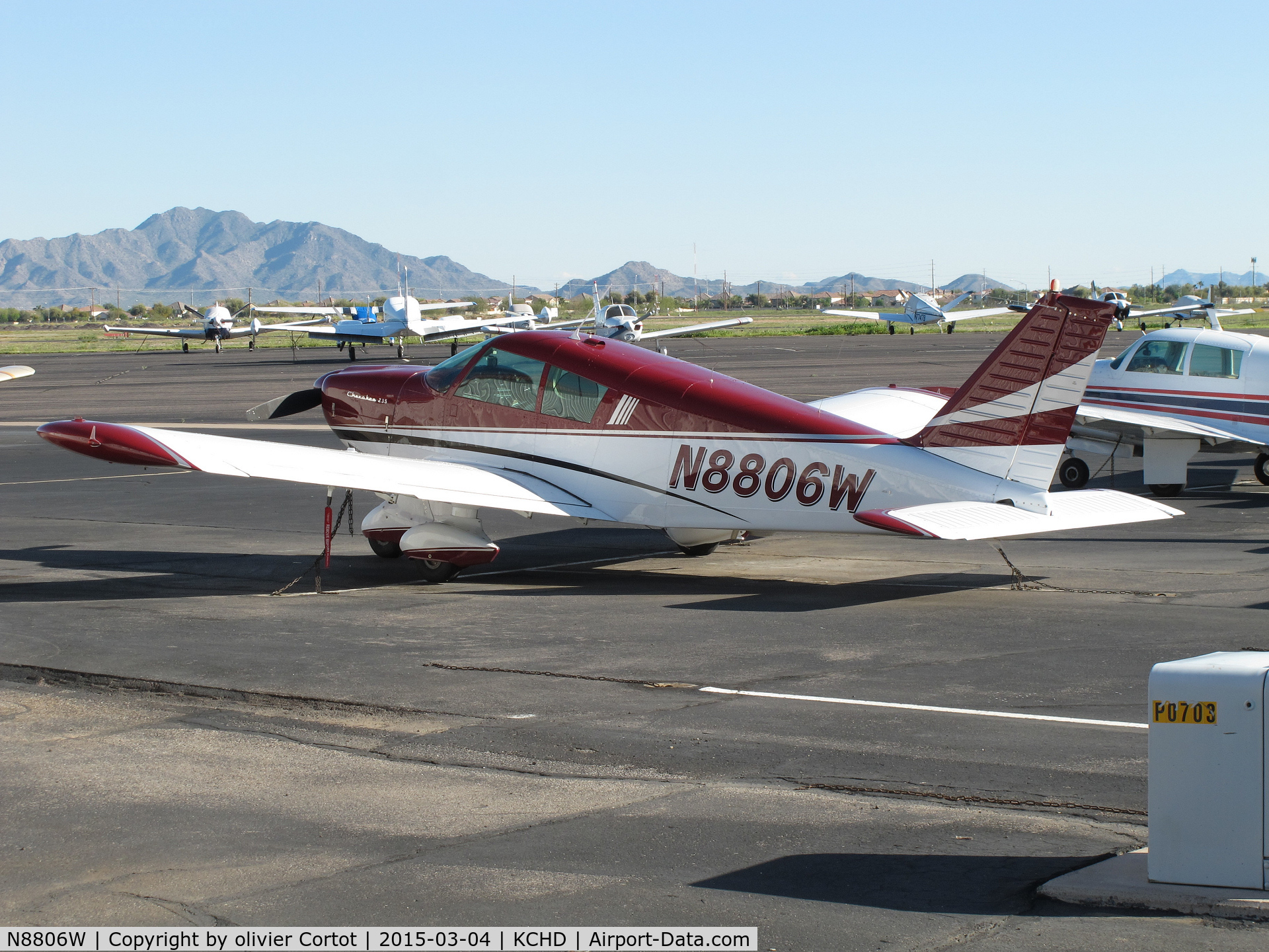 N8806W, 1964 Piper PA-28-235 C/N 28-10351, Chandler, AZ