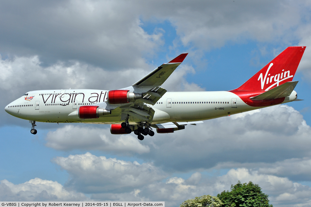 G-VBIG, 1996 Boeing 747-4Q8 C/N 26255, On short finals at LHR