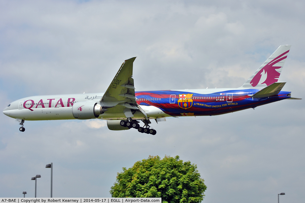 A7-BAE, 2009 Boeing 777-3DZ/ER C/N 36104, On short finals at LHR