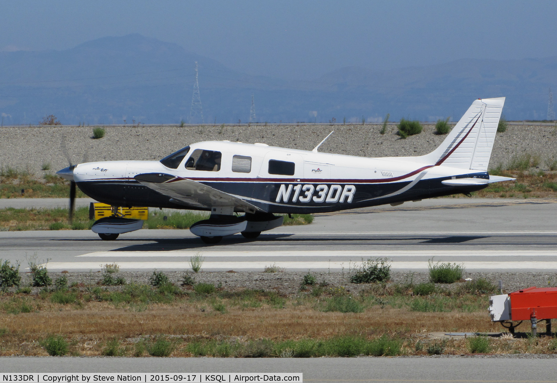 N133DR, 2005 Piper PA-32-301XTC Saratoga C/N 3255027, Visiting 2005 Piper PA-32-301XTC taking off @ San Carlos Airport, CA