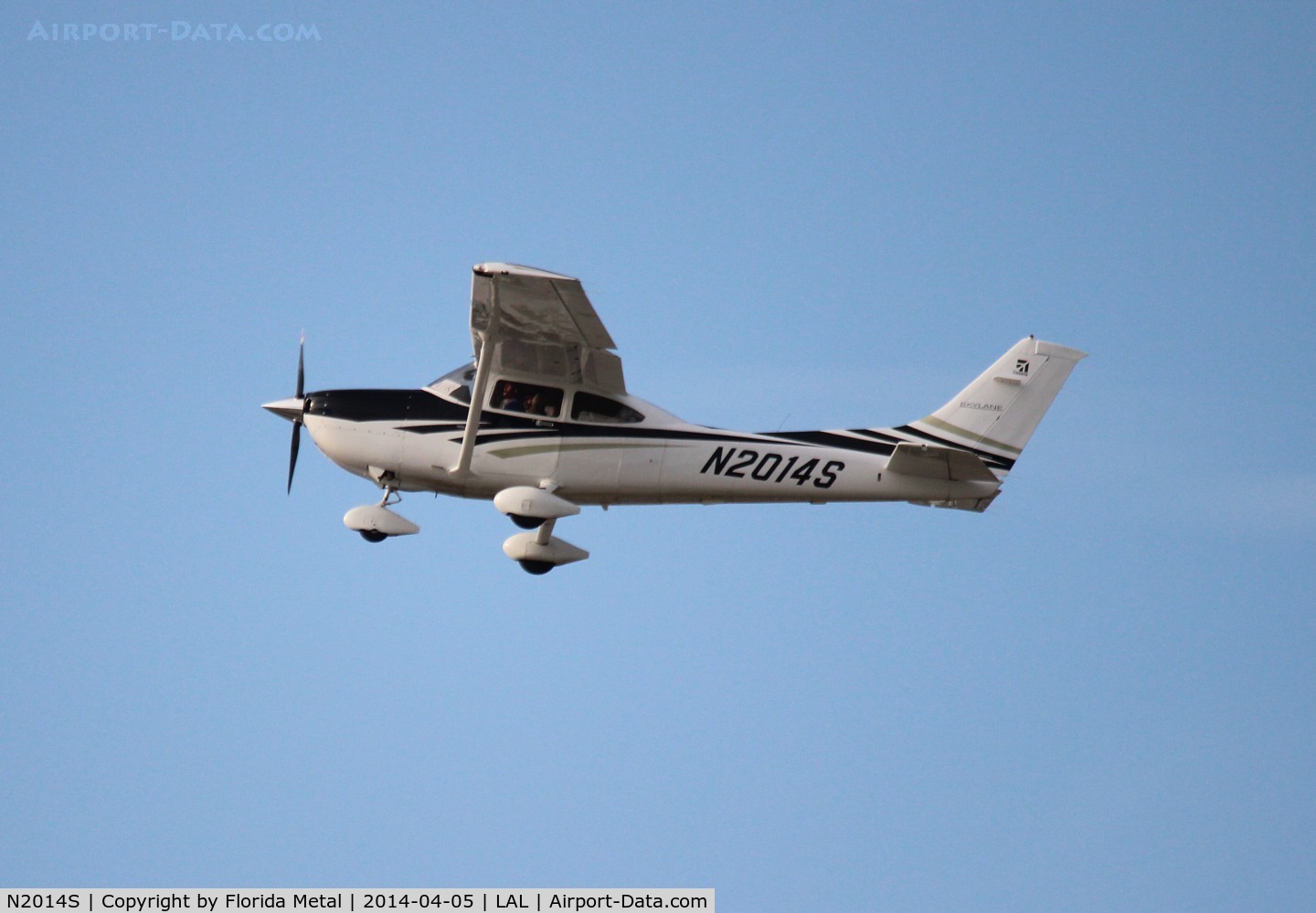 N2014S, 2006 Cessna 182T Skylane C/N 18281772, Cessna 182T