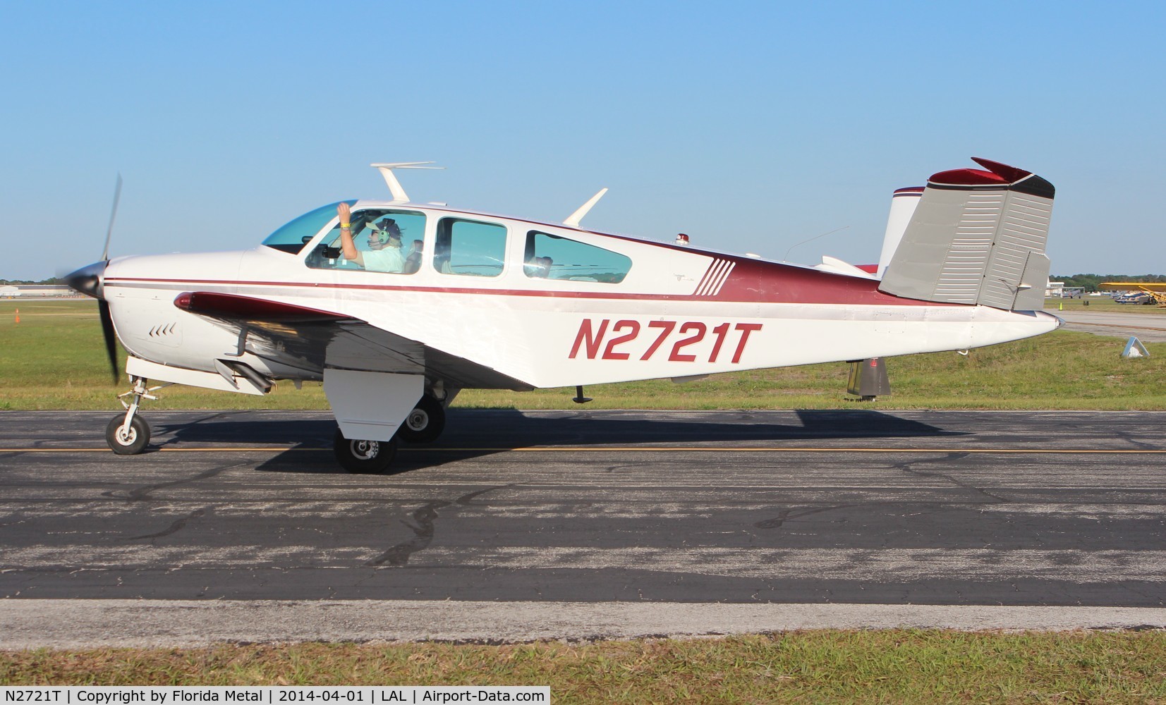 N2721T, 1967 Beech V35 Bonanza C/N D-8443, Beech Bonanza V35