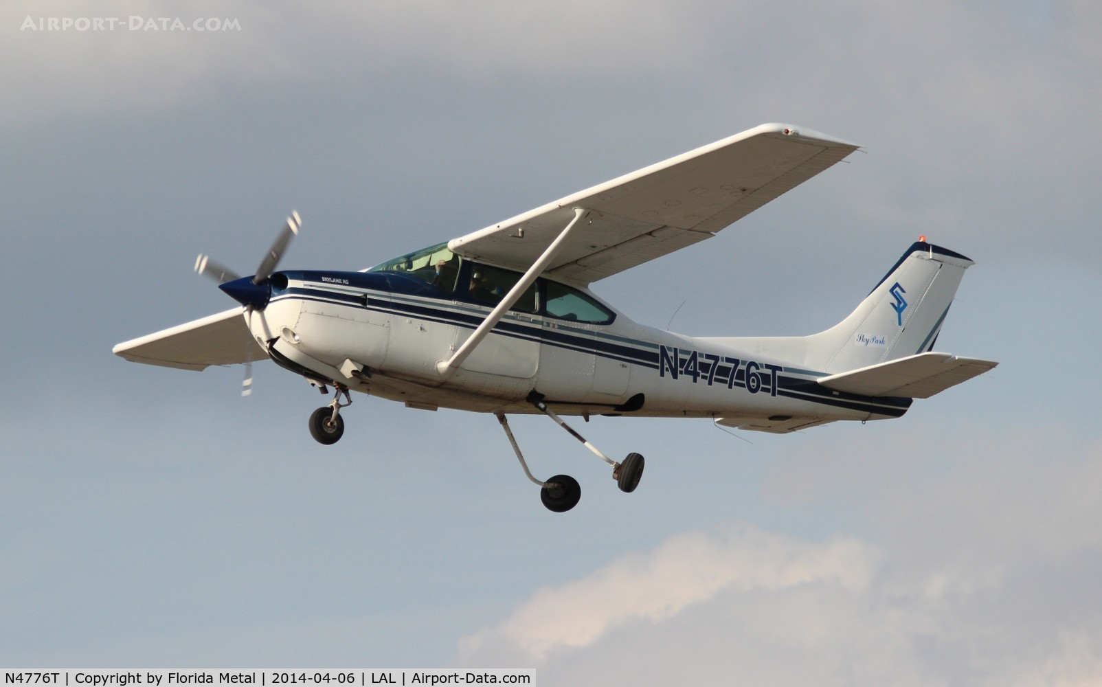 N4776T, 1981 Cessna R182 Skylane RG C/N R18201762, Cessna R182