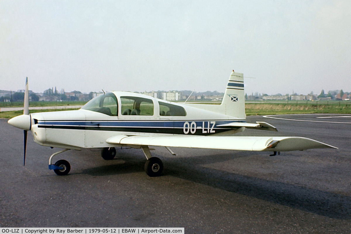 OO-LIZ, 1973 Grumman American AA-5 Traveler C/N AA5-0441, American Aviation AA-5 Traveler [AA5-0441] Antwerp-Deurne~OO 12/05/1979. From a slide.