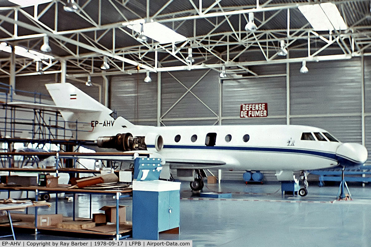 EP-AHV, 1974 Dassault Falcon (Mystere) 20E C/N 320, Dassault Falcon 20E [320] Paris Le-Bourget~F 17/09/1978