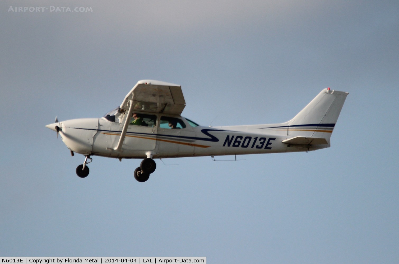 N6013E, 1978 Cessna 172N C/N 17271983, Cessna 172N