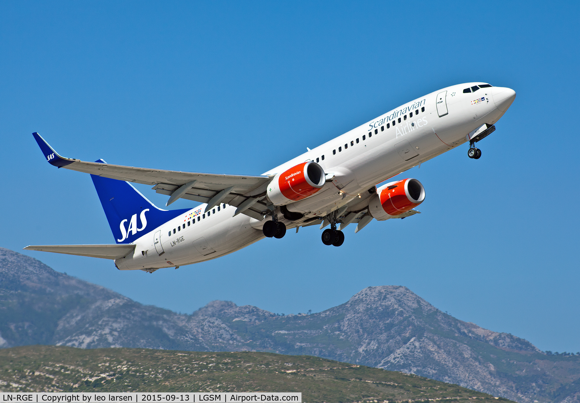 LN-RGE, 2013 Boeing 737-883 C/N 38037, Samos Greece 13.9.15