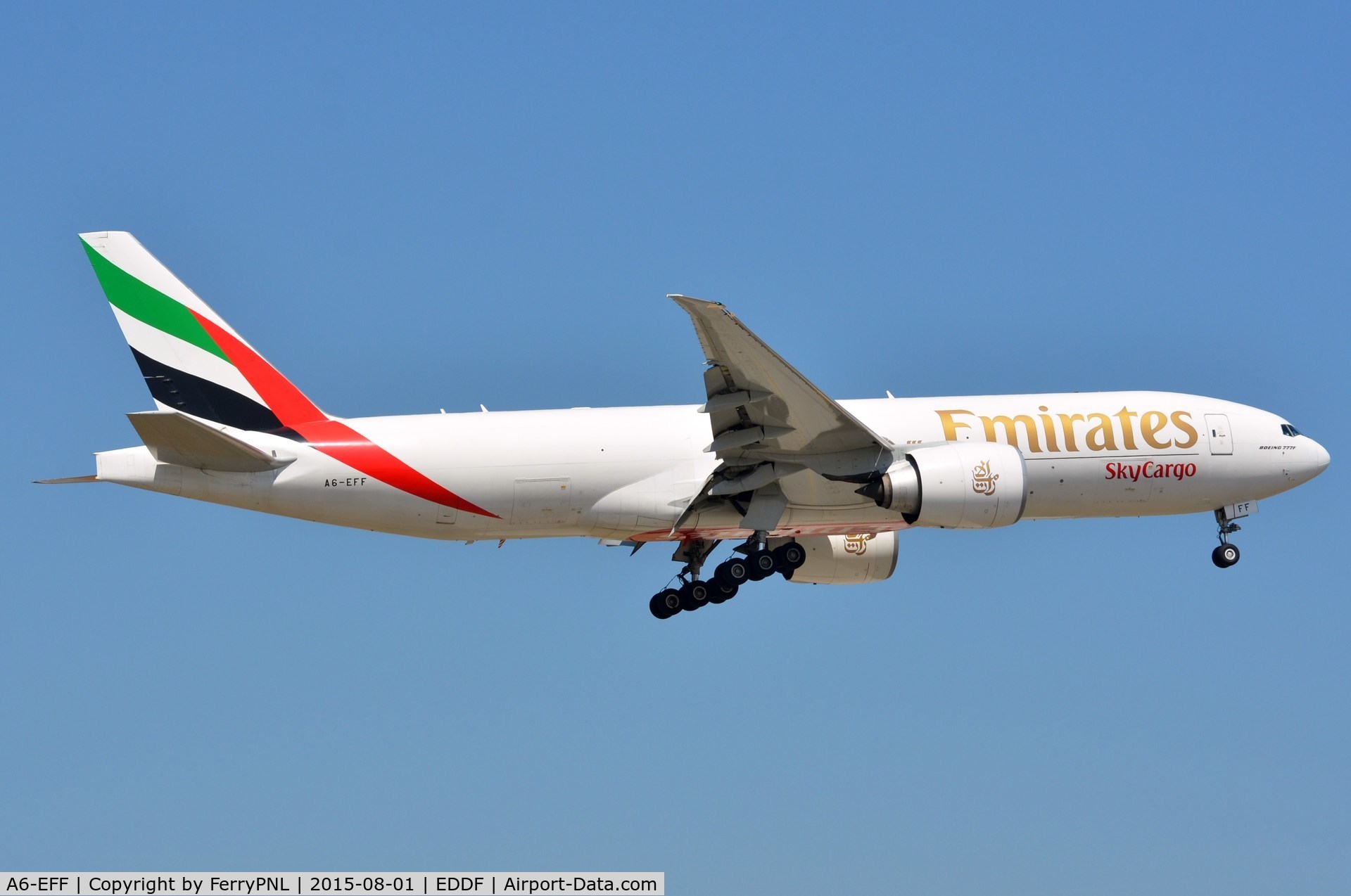 A6-EFF, 2011 Boeing 777-F1H C/N 35612, Emirates B773 freighter landing