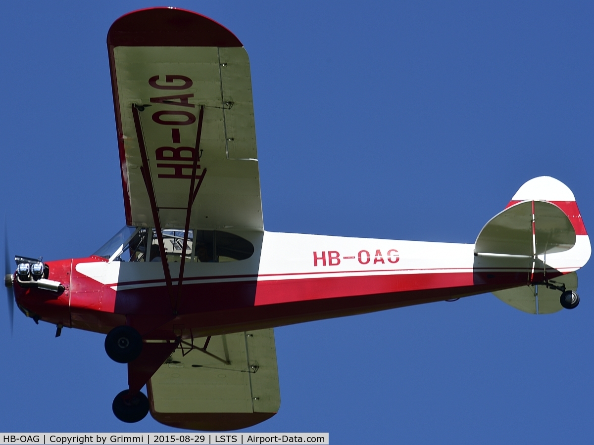 HB-OAG, 1944 Piper L-4J Grasshopper (J3C-65D) C/N 12897, 1944 built former (USAF) 44-80601 and LX-AIE - Flugplatzfest / Hunterfest 2015 (next edition: Aug 27th, 2016 !)