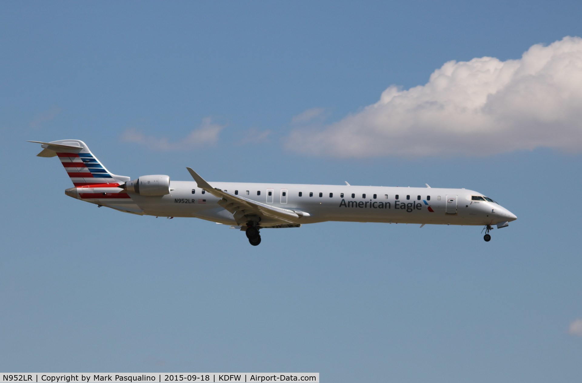 N952LR, 2015 Bombardier CRJ-900LR (CL-600-2D24) C/N 15373, CL-600-2D24
