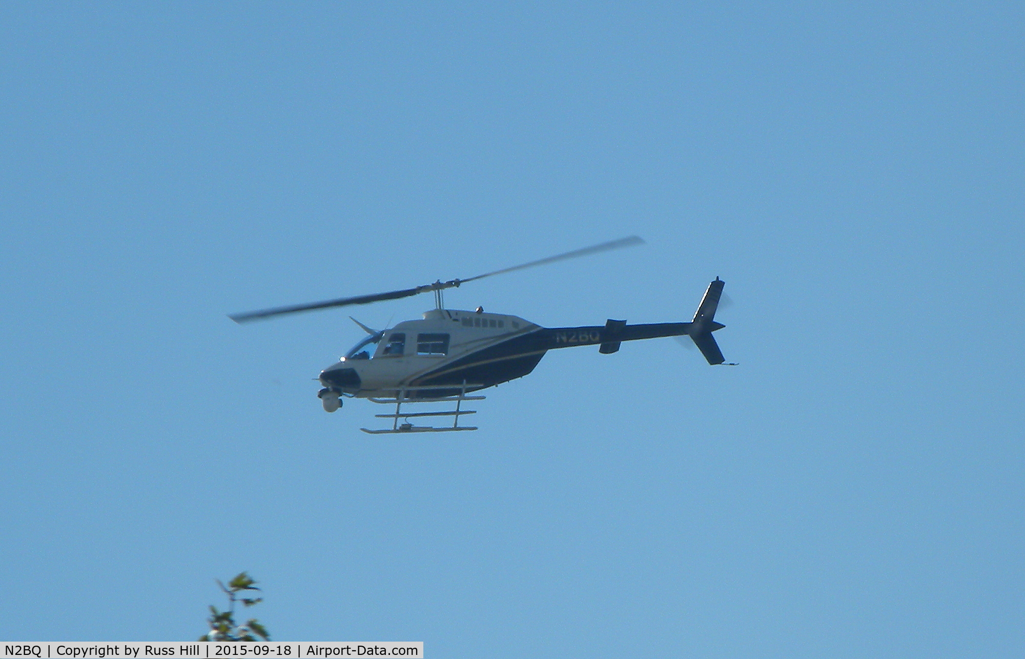 N2BQ, 1996 Bell 206B JetRanger III C/N 4392, Traffic-copter
over Southfield, MI