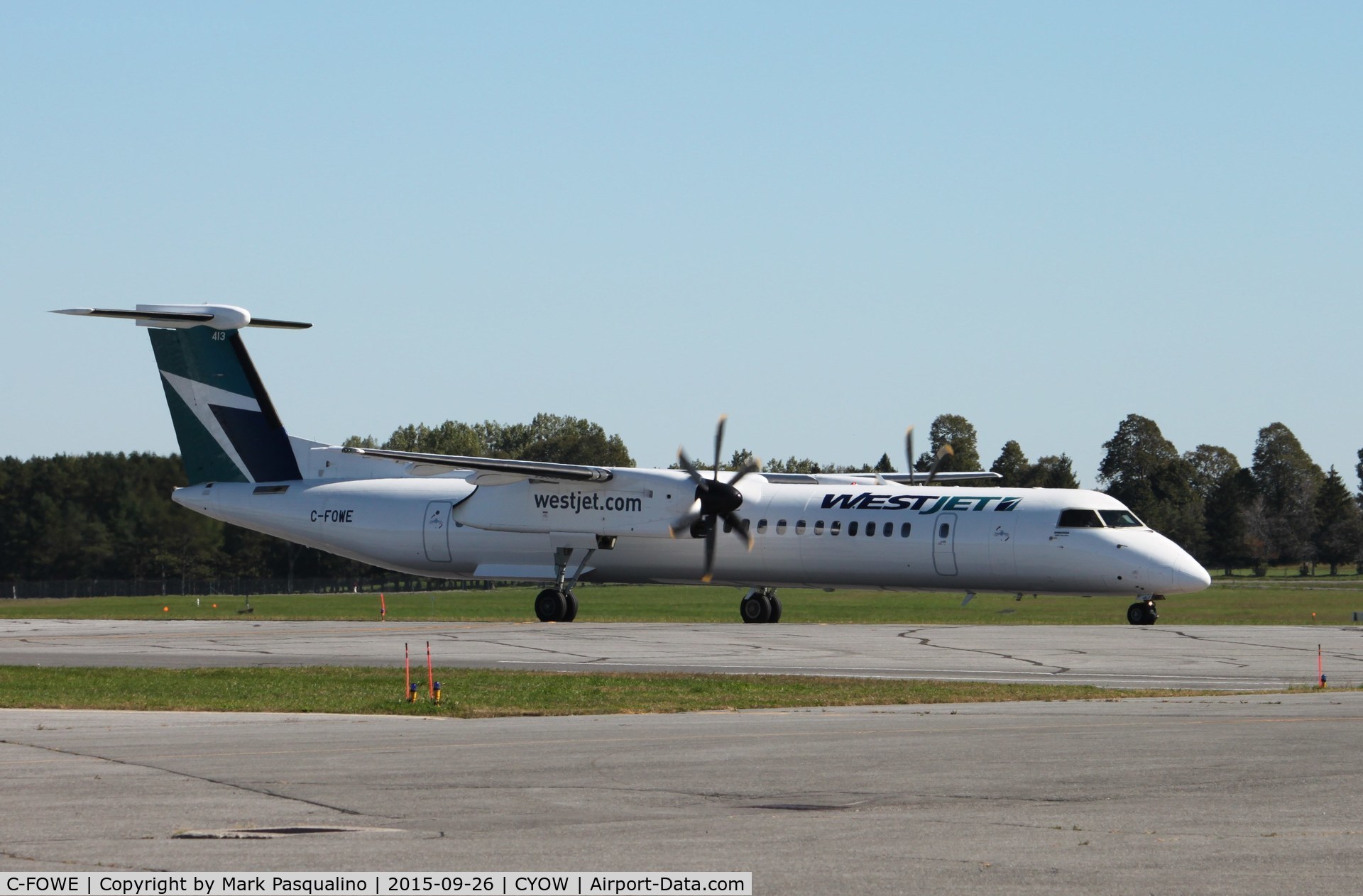 C-FOWE, 2014 De Havilland Canada DHC-8-402 Dash 8 C/N 4471, DHC-8-402