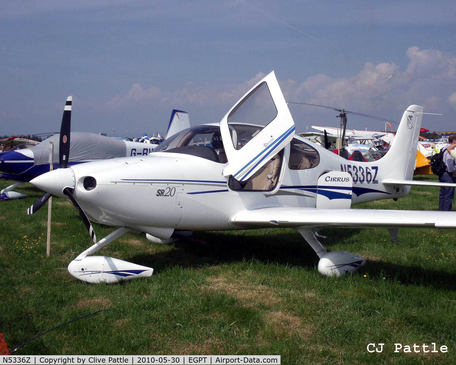 N5336Z, 2004 Cirrus SR20 C/N 1413, On display in the static park during the Heart of Scotland Airshow held at Perth (Scone) airfield EGPT