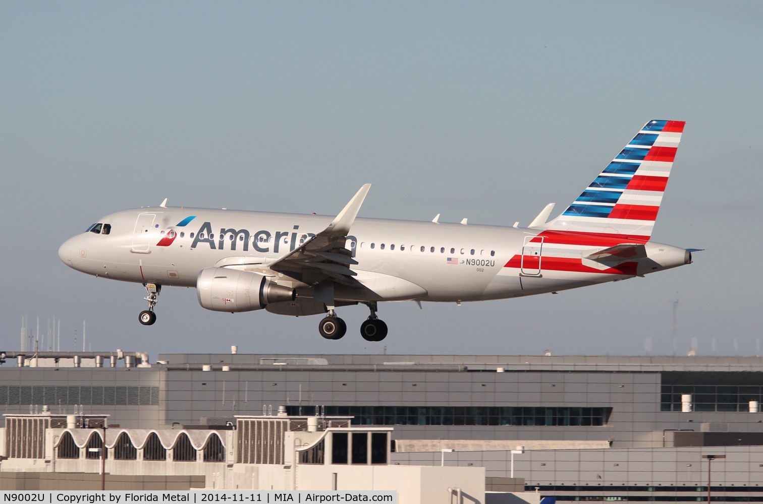 N9002U, 2013 Airbus A319-115 C/N 5698, American