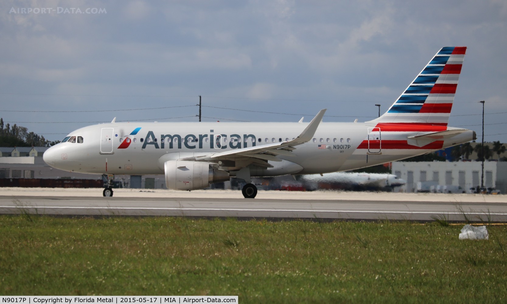 N9017P, 2014 Airbus A319-115 C/N 6085, American