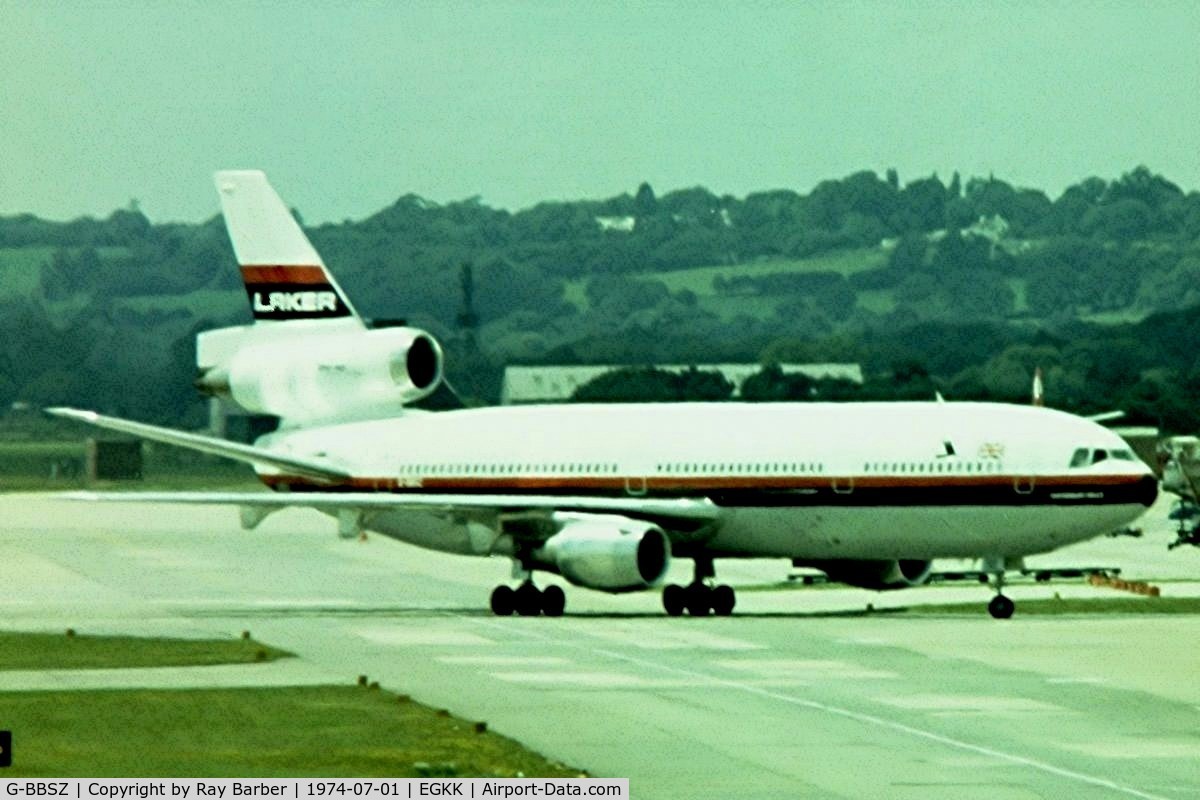 G-BBSZ, 1973 McDonnell Douglas DC-10-10 C/N 46727, McDonnell Douglas DC-10-10 [46727] (Laker Airways) Gatwick~G 01/07/1974. From a slide.